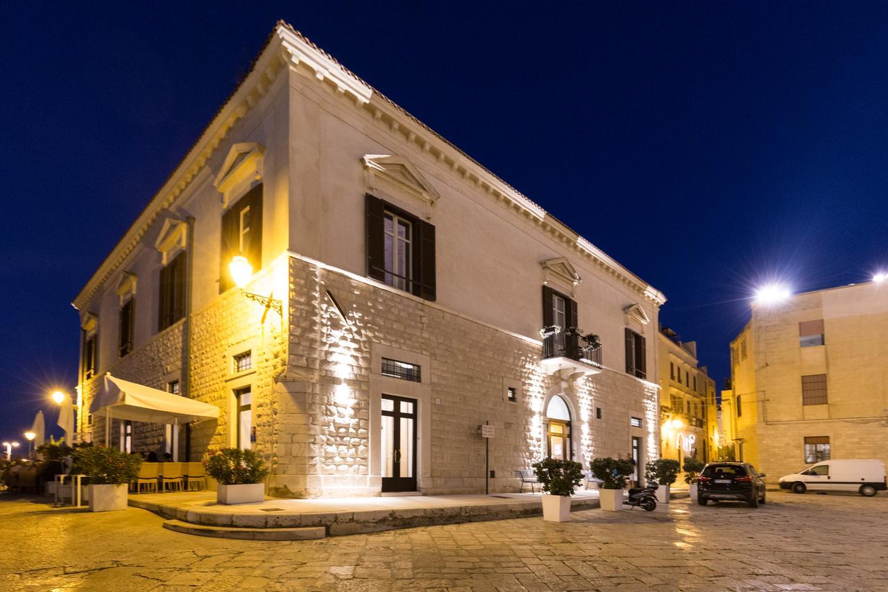 特拉尼 Palazzo Filisio - Regia Restaurant酒店 外观 照片